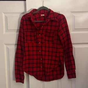 Hollister Red Plaid Button-Up Shirt